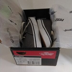 Vans Kids Sneakers in Gray and White